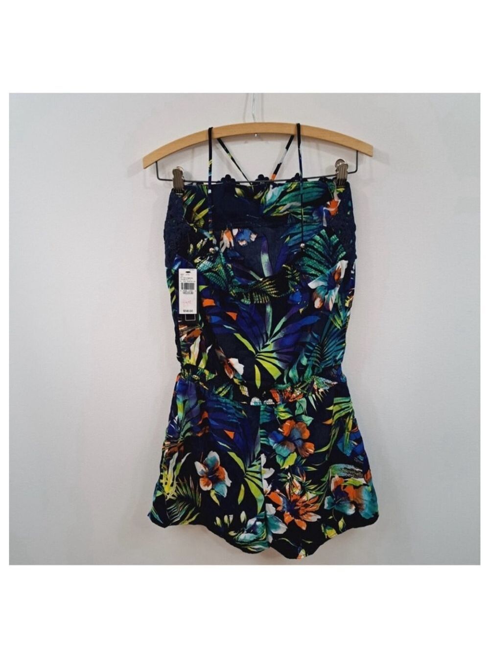 A.Byer Spaghetti Strap Halter Romper
Hawaiian Sz Medium NWT - Picture 7 of 14